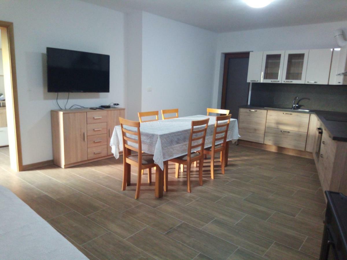 Apartmaji Matazin Crni Kal Exterior photo